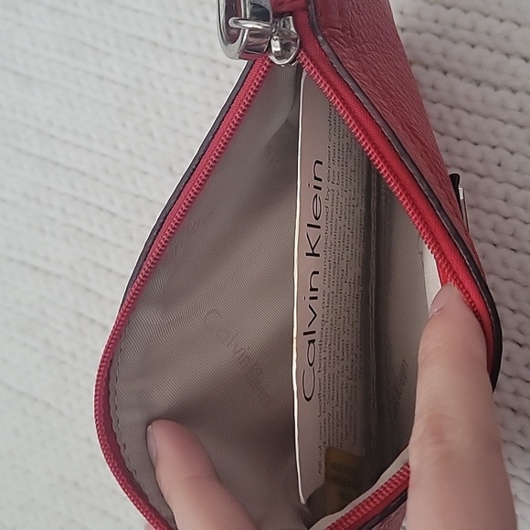 Calvin Klein red clutch zipper pouch - Picture 6 of 11